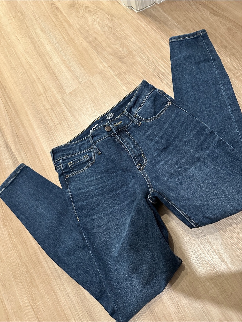 Old Navy Women's Dark Blue Skinny Jeans